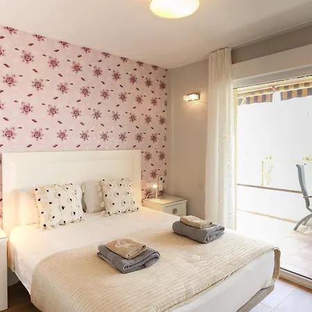 Primera Linea De Playa Con Gran Terraza Apartament